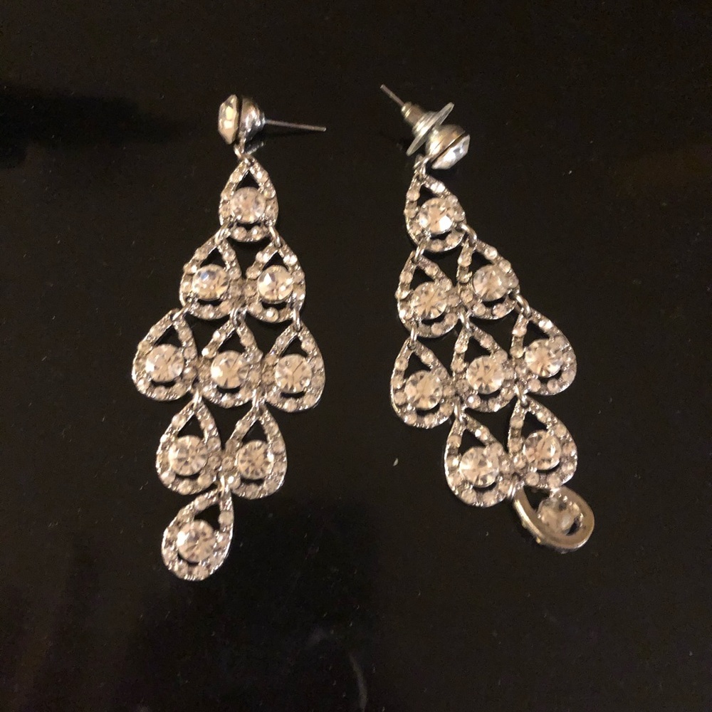 Dangling earrings
